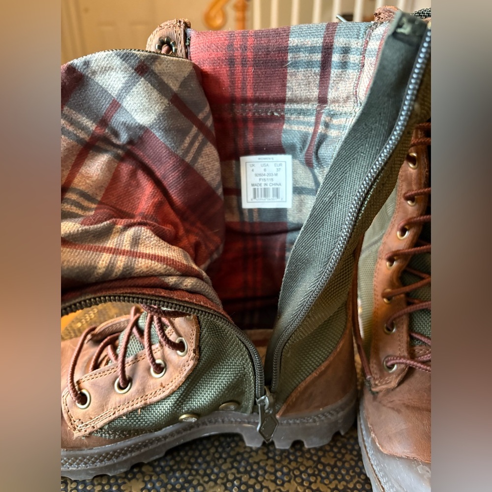 Palladium Green and Brown Combat Boots with Flannel Interior - Picture 5 of 10
